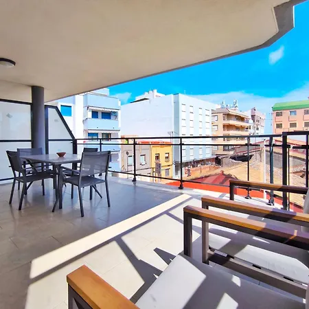 Con Terraza Junto Al Mar En Moncofa *