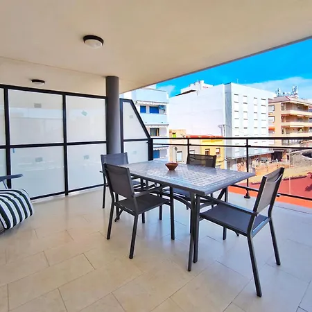 Con Terraza Junto Al Mar En Moncofa *